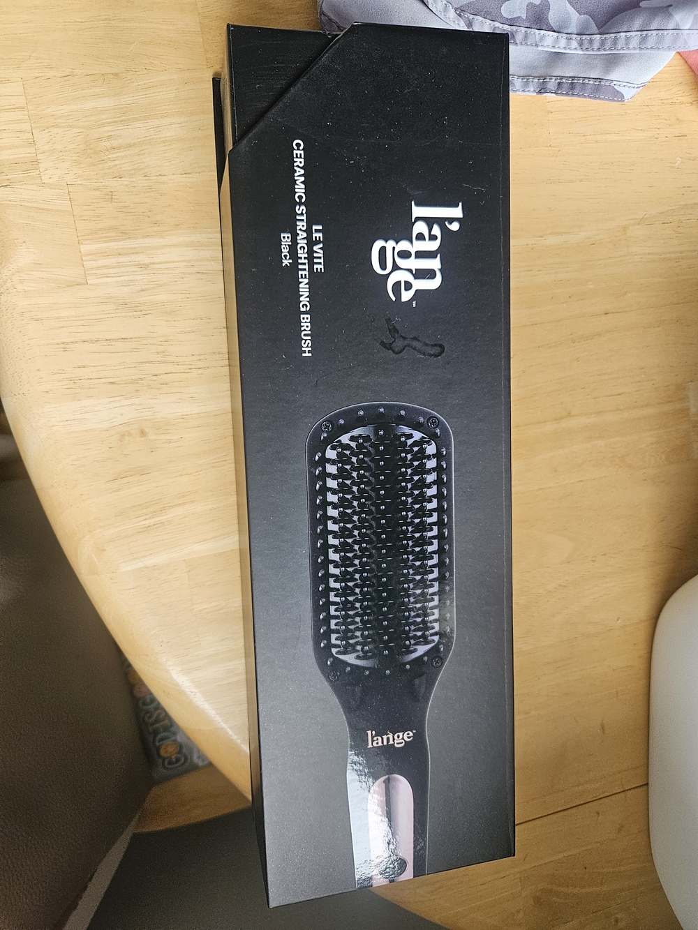 Lange Black Ceramic Straightening Brush with Pink Accent